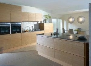 History – Modern oak streamlined bespoke kitchen